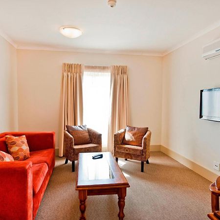 Protea Hotel By Marriott Walvis Bay Indongo Dış mekan fotoğraf