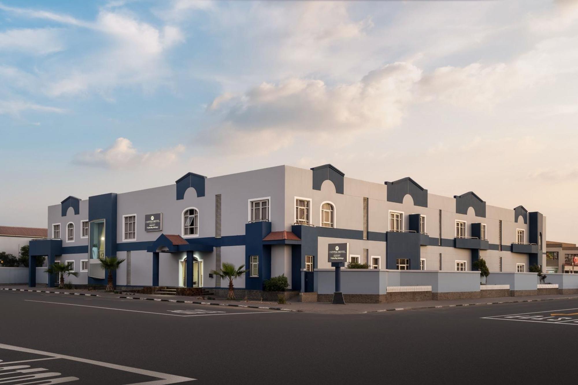 Protea Hotel By Marriott Walvis Bay Indongo Dış mekan fotoğraf