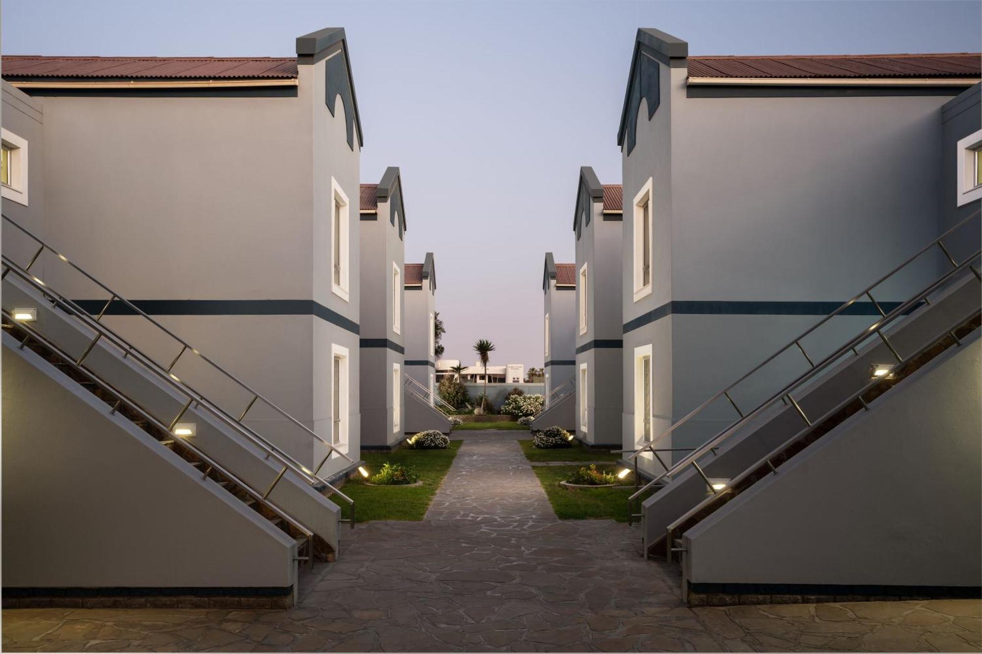 Protea Hotel By Marriott Walvis Bay Indongo Dış mekan fotoğraf