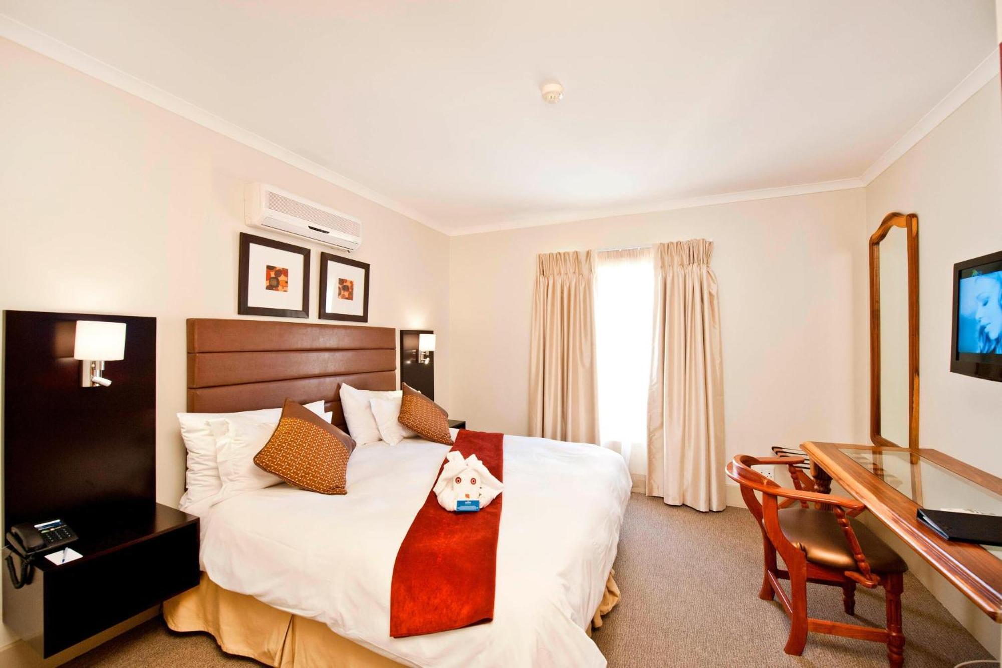 Protea Hotel By Marriott Walvis Bay Indongo Dış mekan fotoğraf