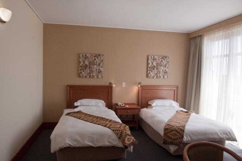 Protea Hotel By Marriott Walvis Bay Indongo Dış mekan fotoğraf